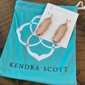 RARE Kendra Scott Francie Earrings